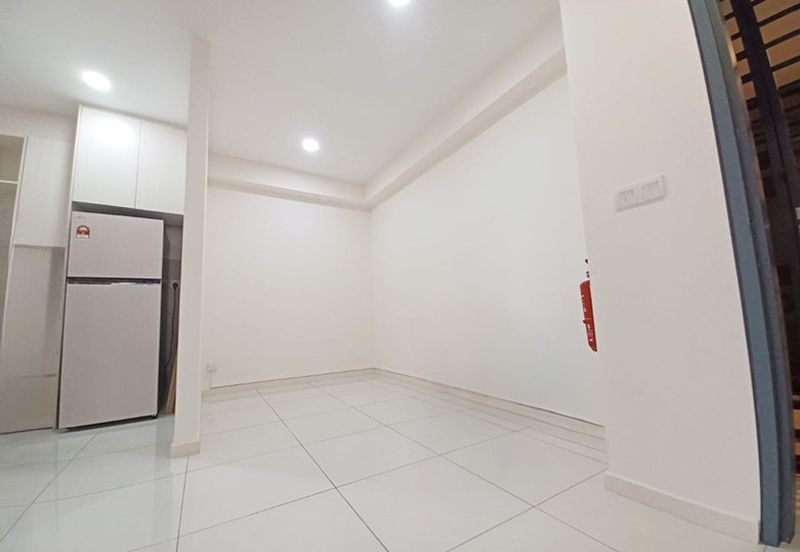 Emerald 9 Condominium