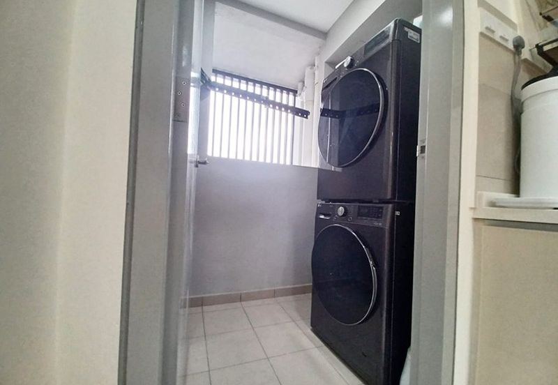 Emerald 9 Condominium