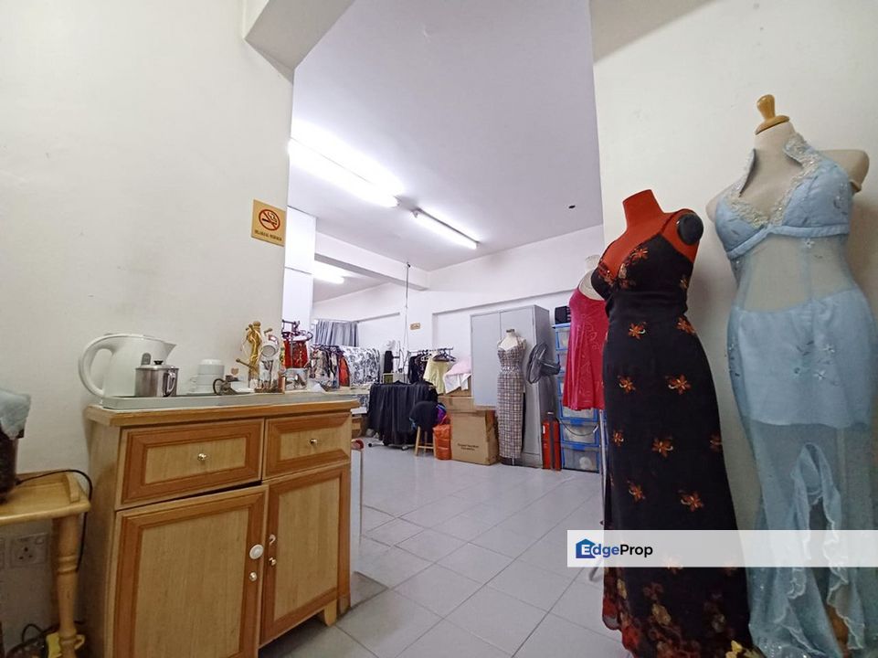 CHERAS BUSINESS CENTRE, KL | Partly Furnished Office + 1 Car Park @ STRATEGIC LOCATION, Kuala Lumpur, Cheras