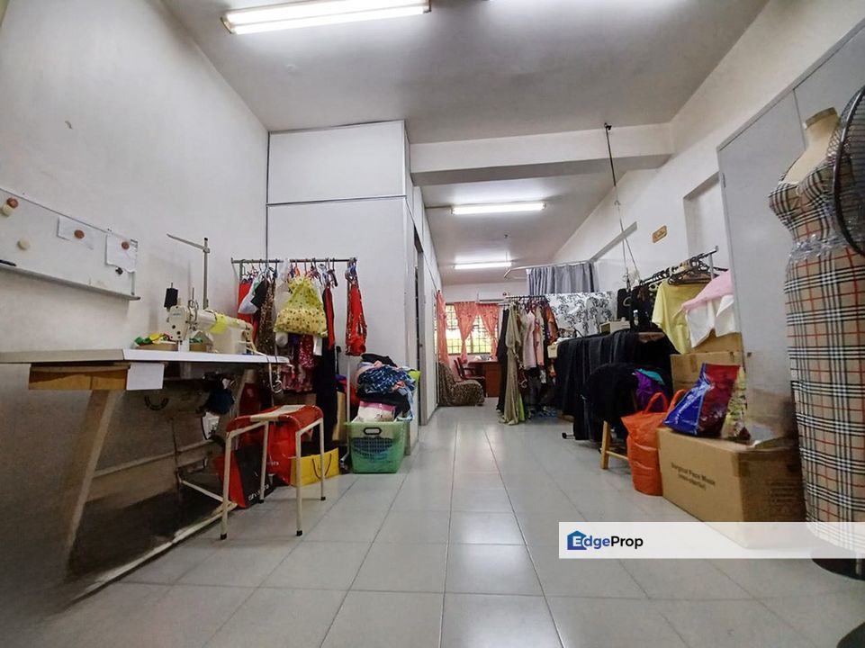 CHERAS BUSINESS CENTRE, KL | Partly Furnished Office + 1 Car Park @ STRATEGIC LOCATION, Kuala Lumpur, Cheras