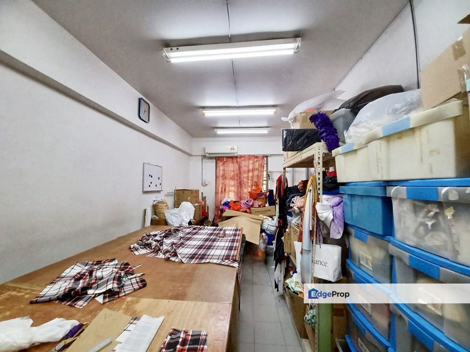 CHERAS BUSINESS CENTRE, KL | Partly Furnished Office + 1 Car Park @ STRATEGIC LOCATION, Kuala Lumpur, Cheras