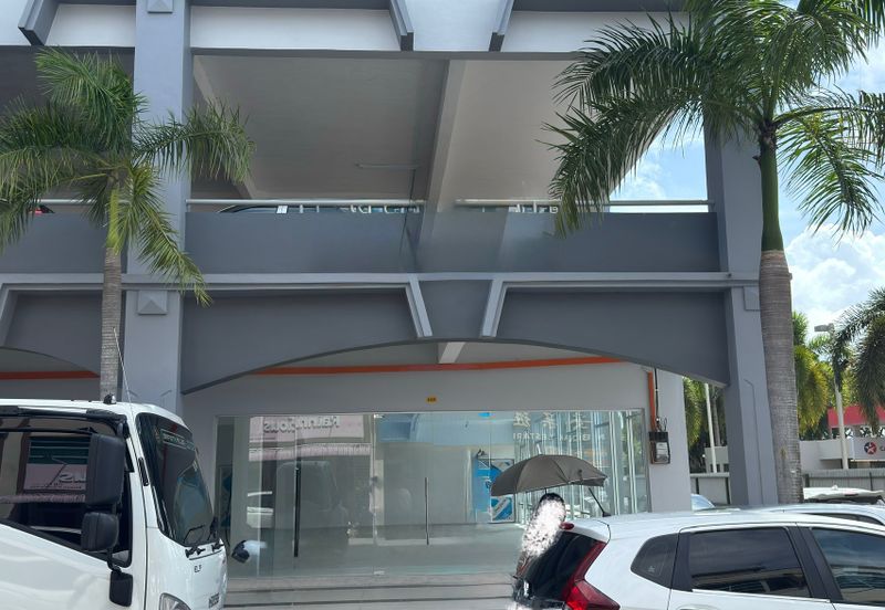 🏢 Prime Shop Lot（Corner Unit） for Rent – Raja Uda, Butterworth