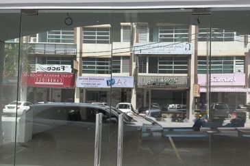 🏢 Prime GROUND FLOOR Shop Lot for Rent – Raja Uda, Butterworth