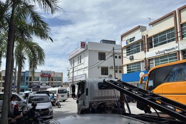 🏢 Prime GROUND FLOOR Shop Lot for Rent – Raja Uda, Butterworth