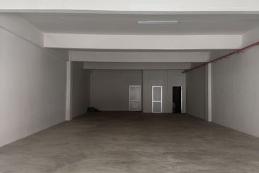 🏢 Prime Shop Lot for Rent – Raja Uda, Butterworth