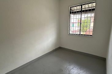 🏡 End Lot Double-Storey House for Rent – Taman KTC 3, Kulim, Kedah