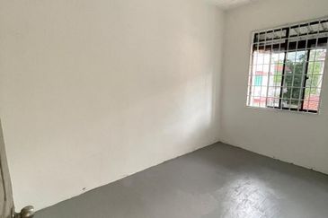 🏡 End Lot Double-Storey House for Rent – Taman KTC 3, Kulim, Kedah