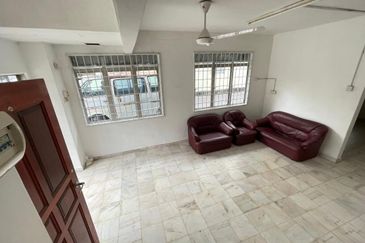 🏡 End Lot Double-Storey House for Rent – Taman KTC 3, Kulim, Kedah