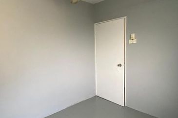 🏡 Batu Kawan 2-Storey Terrace House for Rent – Strategic Location!