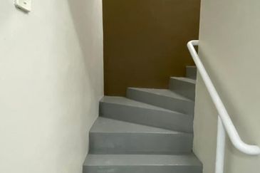 🏡 Batu Kawan 2-Storey Terrace House for Rent – Strategic Location!