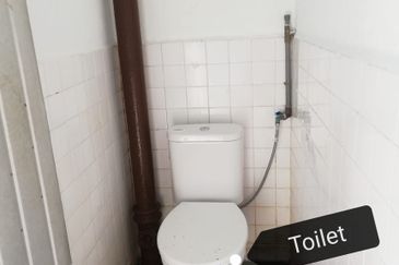 Bayan lepas single storey house for RENT RM2000/MONTH