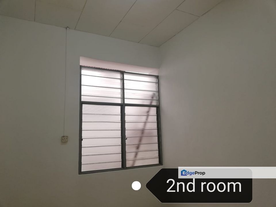 Bayan lepas single storey house for RENT RM2000/MONTH, Penang, Bayan Lepas