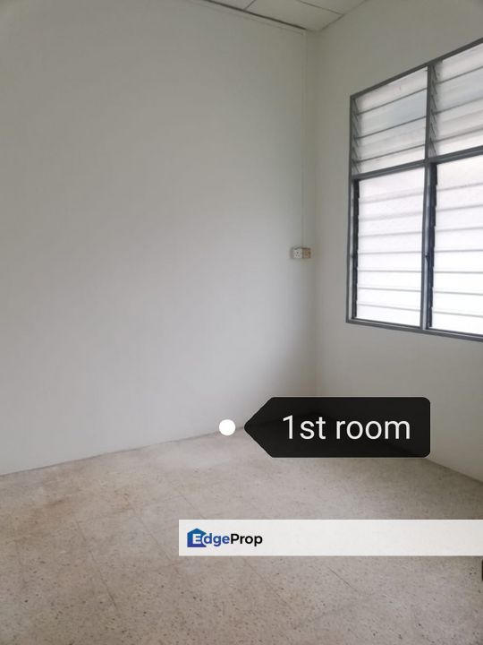 Bayan lepas single storey house for RENT RM2000/MONTH, Penang, Bayan Lepas