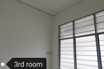 Bayan lepas single storey house for RENT RM2000/MONTH