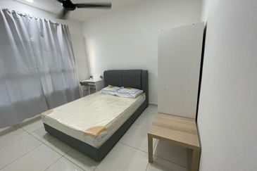 Kenwingston Platz Residence