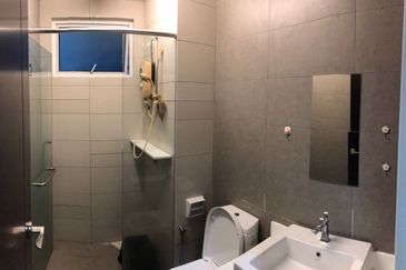 Setia Triangle Persiaran Kelicap