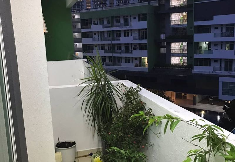 Setia Triangle Persiaran Kelicap