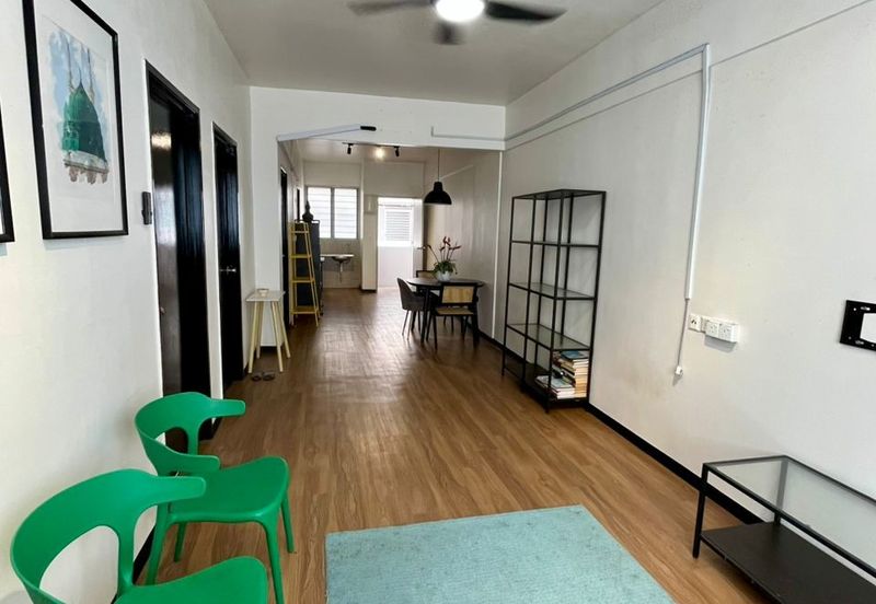 Flat in alma for sale