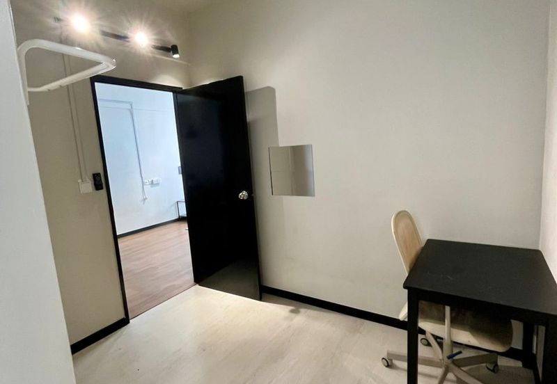 Flat in alma for sale