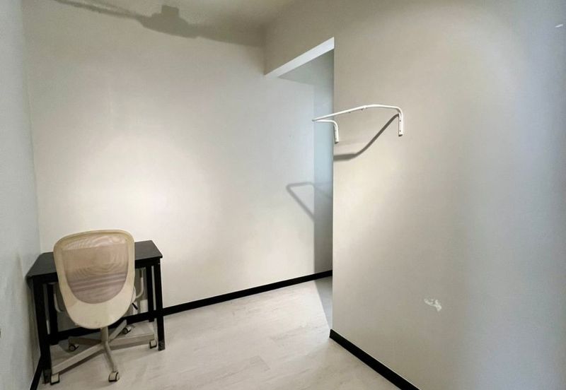 Flat in alma for sale