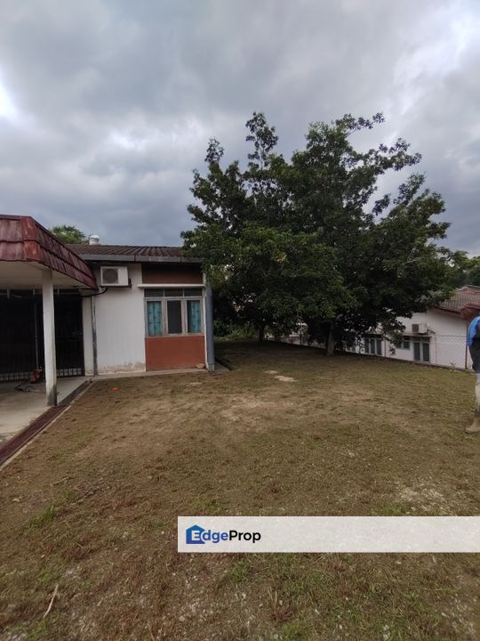 Single Storey SEMI D, Taman Punca Emas @ Seremban FOR SALE , Negeri Sembilan, Seremban