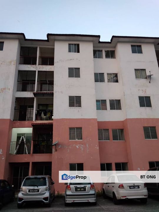 Pork Klang bumi lot apartment 3 room and 2 bathroom, Selangor, Port Klang