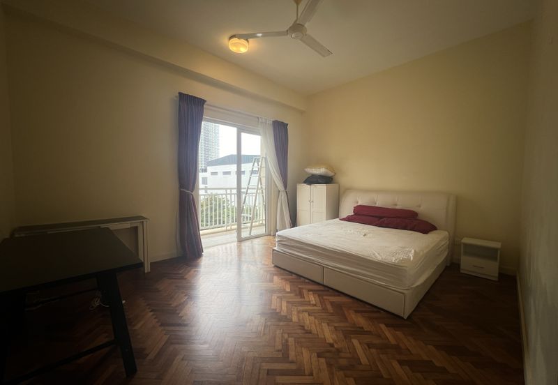 Quayside Seafront Resort Condominium