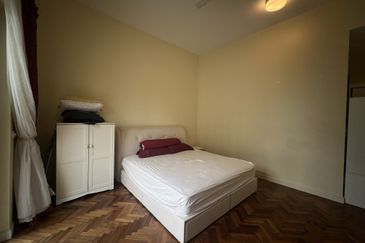 Quayside Seafront Resort Condominium