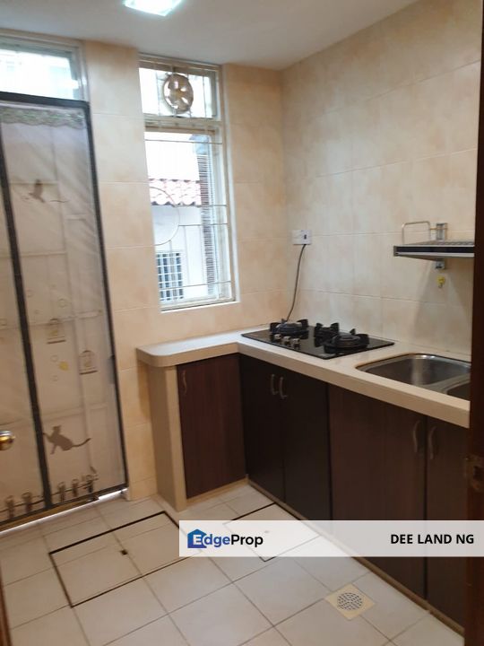 3 Sty Terrace at Lorong Sungai Kelian Hillview Garden Tanjung Bungah, Penang, Tanjung Bungah