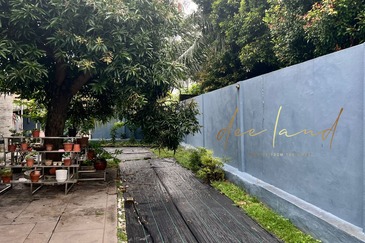  2 Storey Semi_d At Jalan Rusa, Tanjung Tokong, Tanjung Bungah