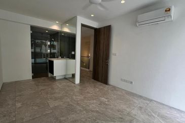 Hinai Heights Townhouse For Sale at Tanjung Bungah