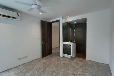 Hinai Heights Townhouse For Rent at Tanjung Bungah