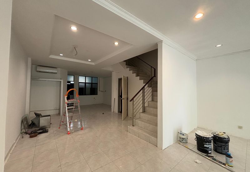 2.5 Storey Terrace Corner for Sale @ Solok Lunas Pulau Tikus