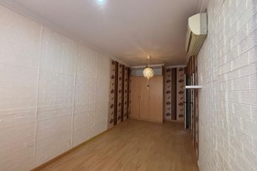 2.5 Storey Terrace Corner for Sale @ Solok Lunas Pulau Tikus