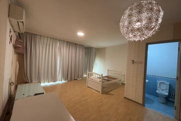 2.5 Storey Terrace Corner for Sale @ Solok Lunas Pulau Tikus