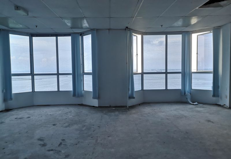 BHL Tower  For Rent in Georgetown Description