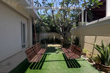 Jalan Seri Tanjung Pinang 