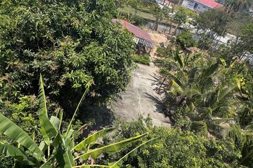 Jalan Seri Tanjung Pinang 