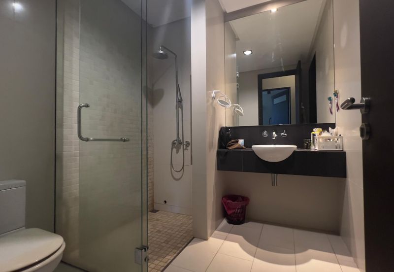 Jalan Seri Tanjung Pinang 