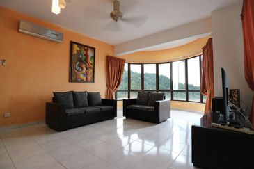 Twin Tower Condominium For Rent In Tanjung Bungah