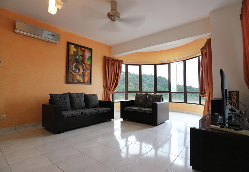Twin Tower Condominium For Rent In Tanjung Bungah
