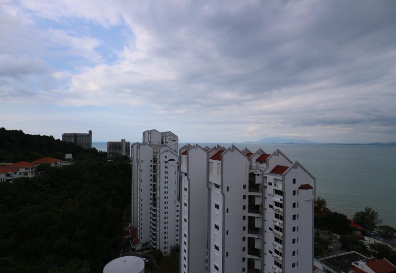 Twin Tower Tanjung Bungah Condominium For Sale