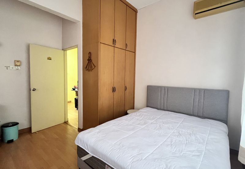 Jalan Sungai Emas 4 Double Storey Semi-D for Sale at Batu Ferringhi