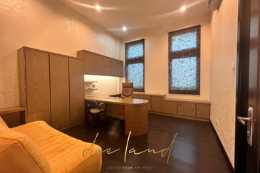 Bungalow At Jalan Nunn Pulau Tikus For Sale