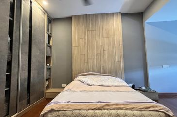 2 Storey Semi-Detached at Lorong Lembah Permai For Sale 