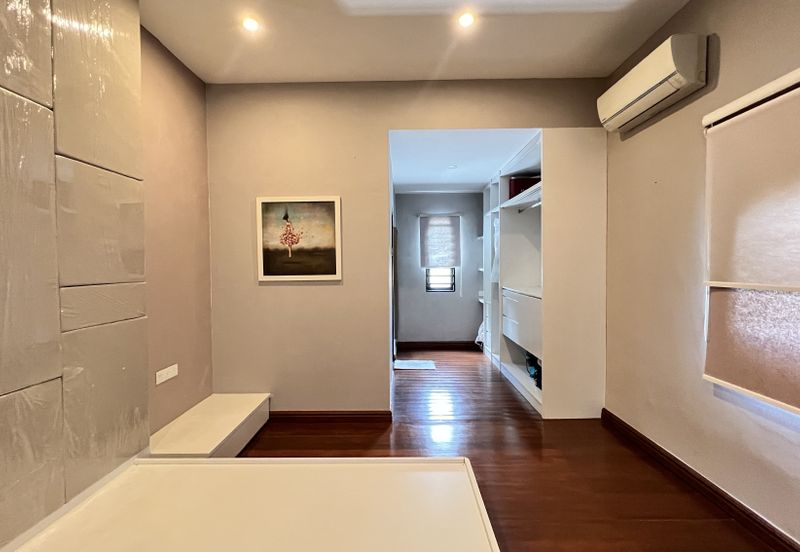 2 Storey Semi-Detached at Lorong Lembah Permai For Sale 