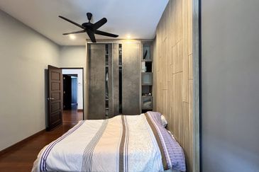 2 Storey Semi-Detached at Lorong Lembah Permai For Sale 