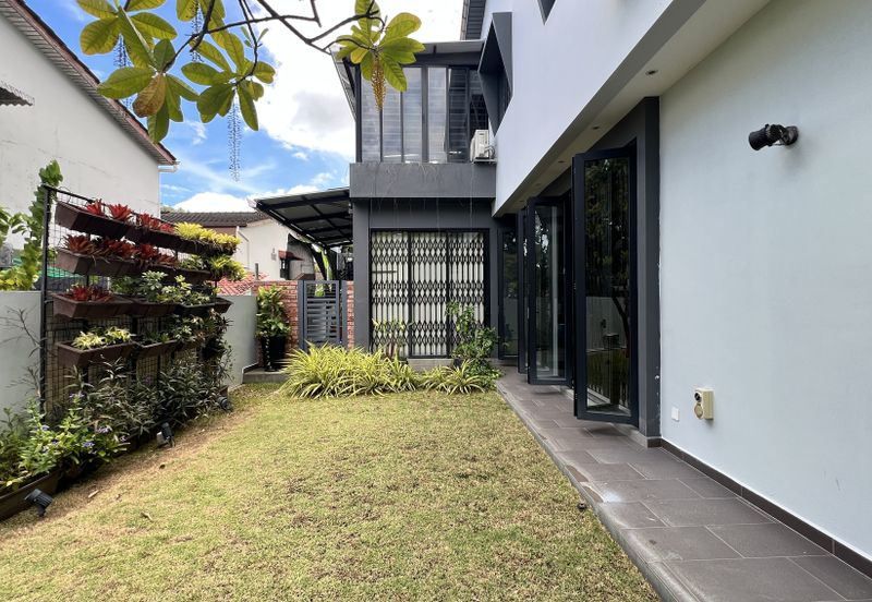 2 Storey Semi-Detached at Lorong Lembah Permai For Sale 