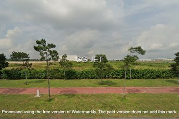 West Port, Pulau Indah