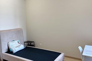 Gravit8 @ Klang South